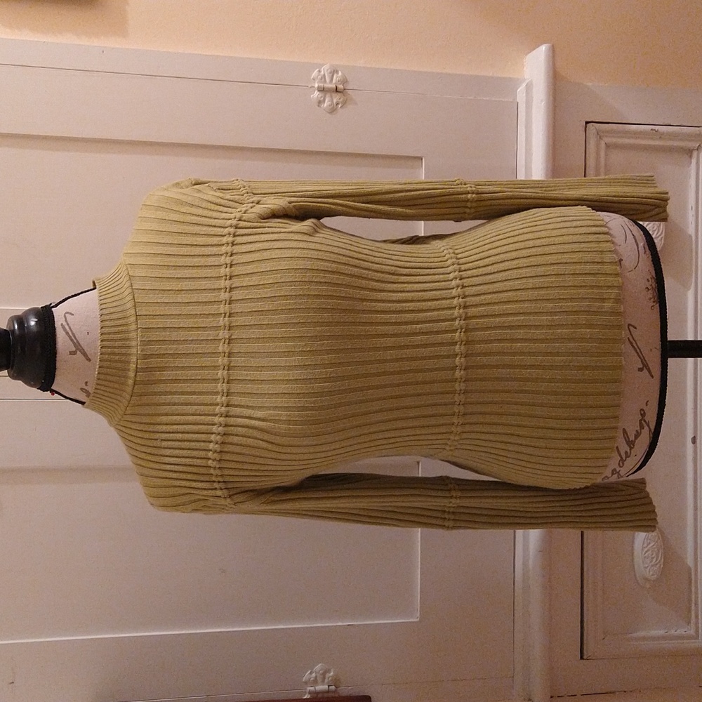 Erik Stewart olive green ribbed sweater Sz M
